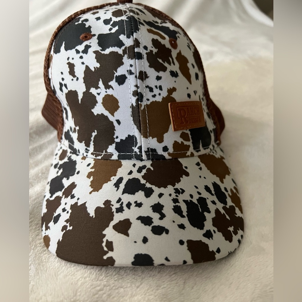 Brown and White Women's Patterned Cap